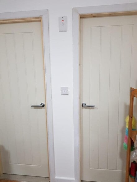 2 Market Pl, Kilmacolm to rent - Building Photo - Image 3 of 20