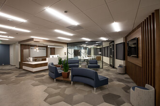 4401 N Atlantic Ave, Long Beach, CA for rent Lobby- Image 1 of 17