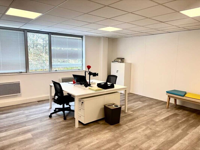 Office in Créteil to rent - Interior Photo - Image 3 of 19