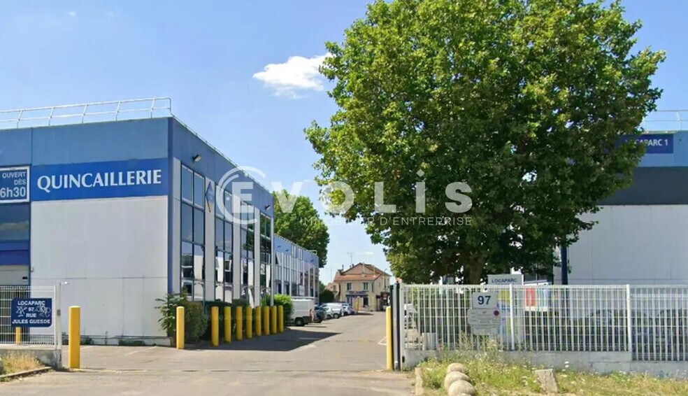 97-99 Quai Jules Guesde, Vitry-sur-Seine to rent - Building Photo - Image 1 of 25