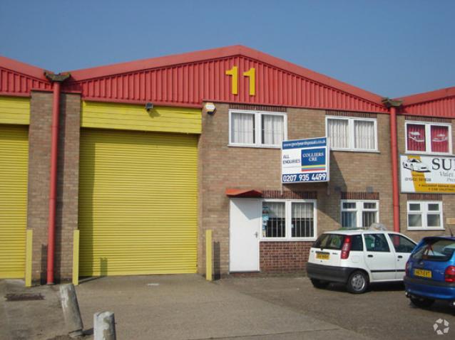 9-15 Barley Way, Lowestoft for sale - Building Photo - Image 2 of 2