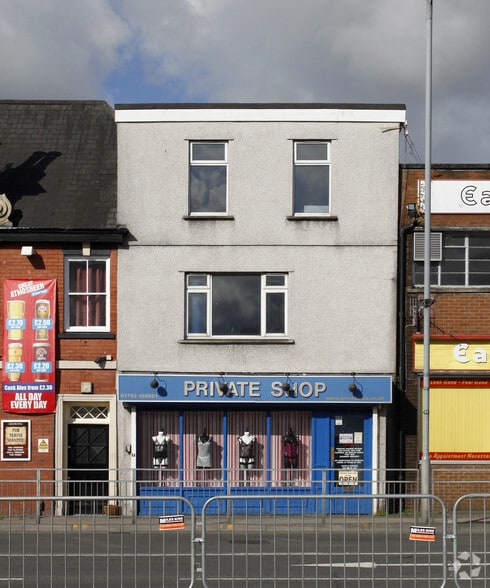 3 Dillwyn St, Swansea to rent - Primary Photo - Image 1 of 3