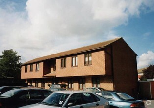 Station Rd W, Oxted for sale Primary Photo- Image 1 of 1