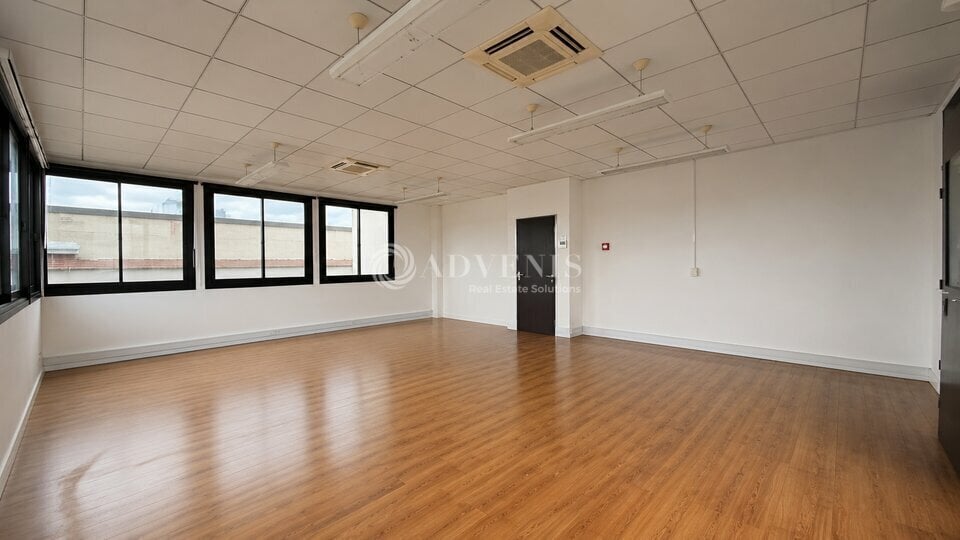 Office in Malakoff to rent - Interior Photo - Image 3 of 7