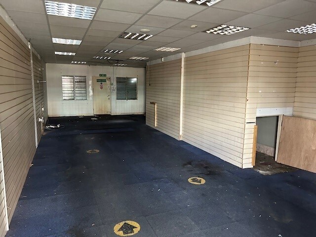 3-4 Market Sq, Shipley to rent Interior Photo- Image 1 of 1