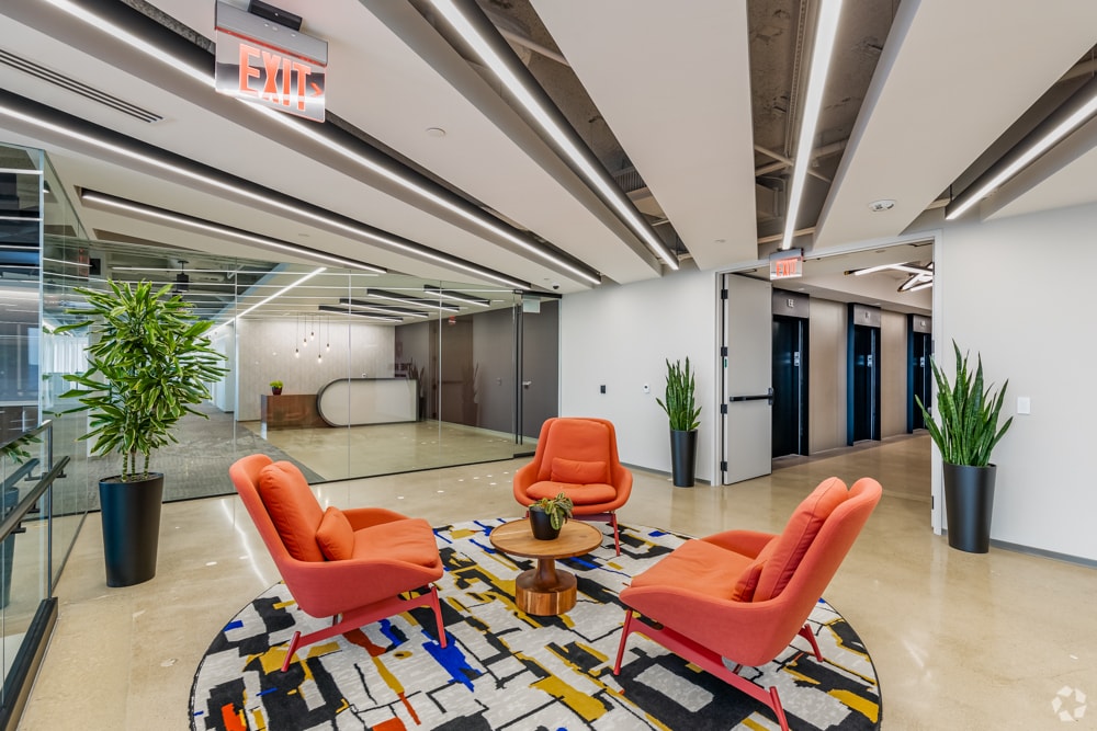 600 Grant St, Pittsburgh, PA to rent Interior Photo- Image 1 of 9