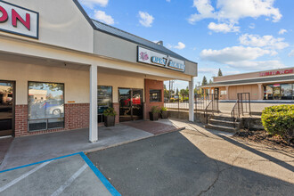 6240 San Juan Ave, Citrus Heights, CA for rent Building Photo- Image 1 of 13