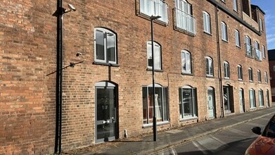 Wharf St, Warwick to rent Building Photo- Image 2 of 11