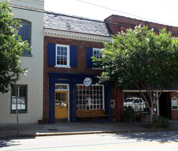 104 N Churton St, Hillsborough, NC for sale Primary Photo- Image 1 of 1