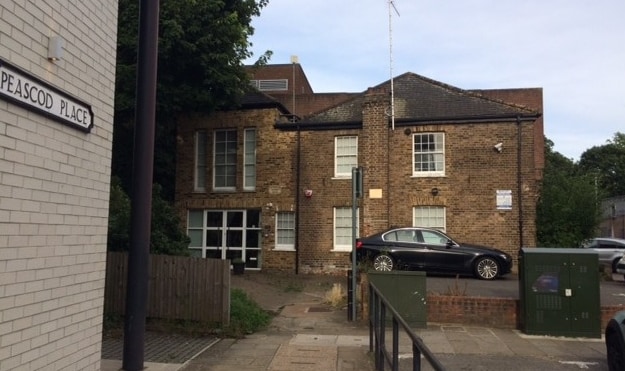 Mellor Walk, Windsor for sale Primary Photo- Image 1 of 1