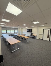High St, Haverhill to rent Interior Photo- Image 2 of 7