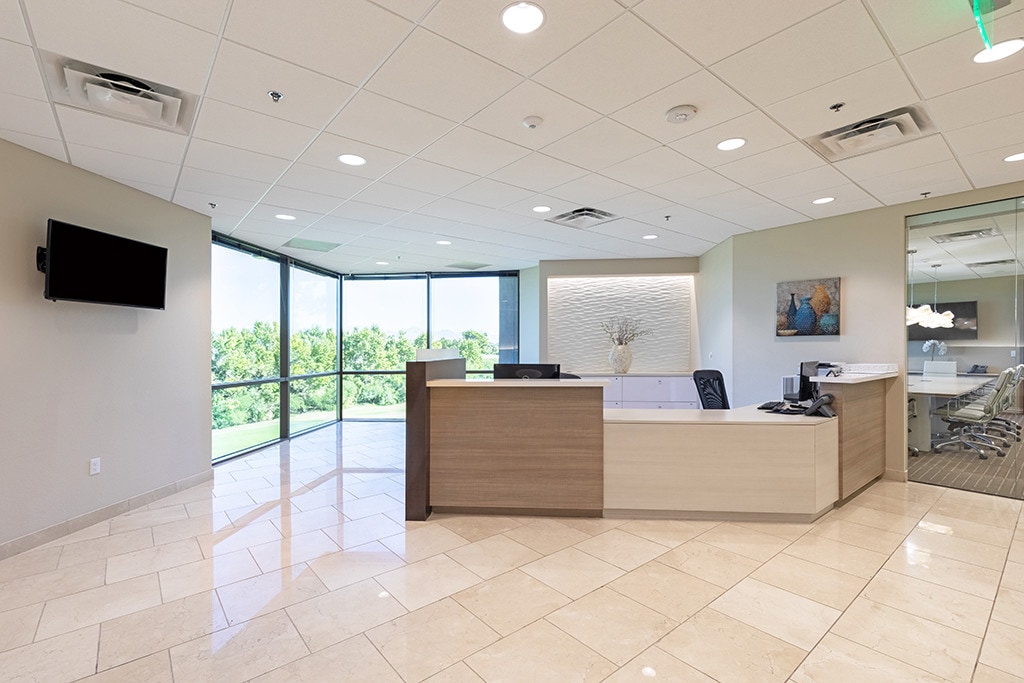 11201 N Tatum Blvd, Phoenix, AZ to rent Interior Photo- Image 1 of 7