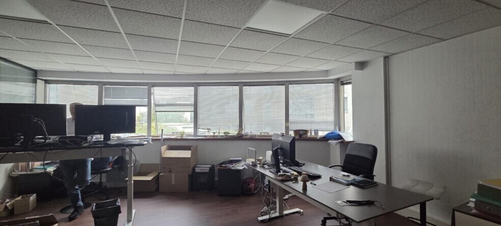 38 Rue De La Convention, Le Kremlin-Bicêtre for sale - Building Photo - Image 3 of 18