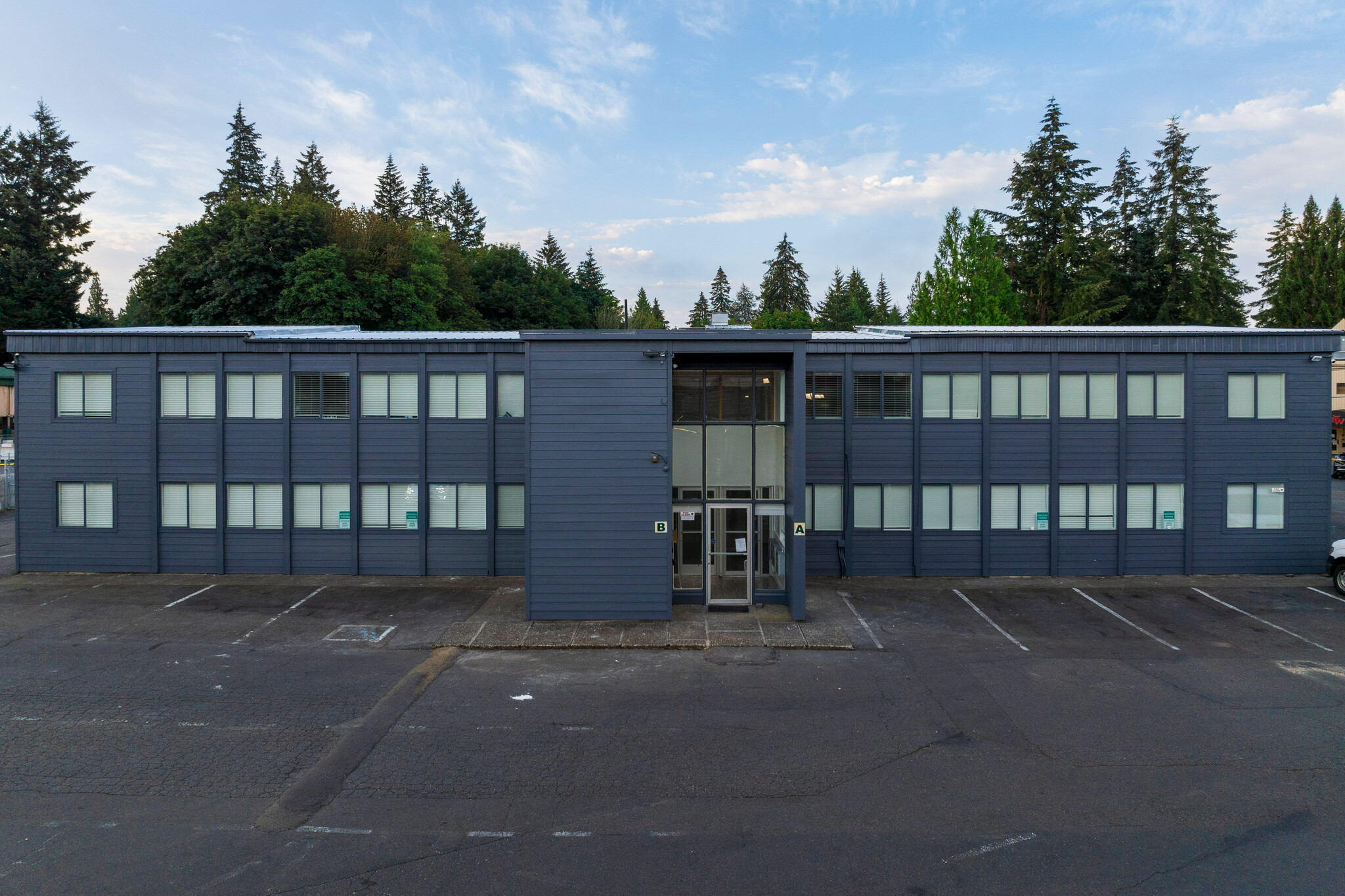 1202 Black Lake Blvd SW, Olympia, WA for rent Building Photo- Image 1 of 17