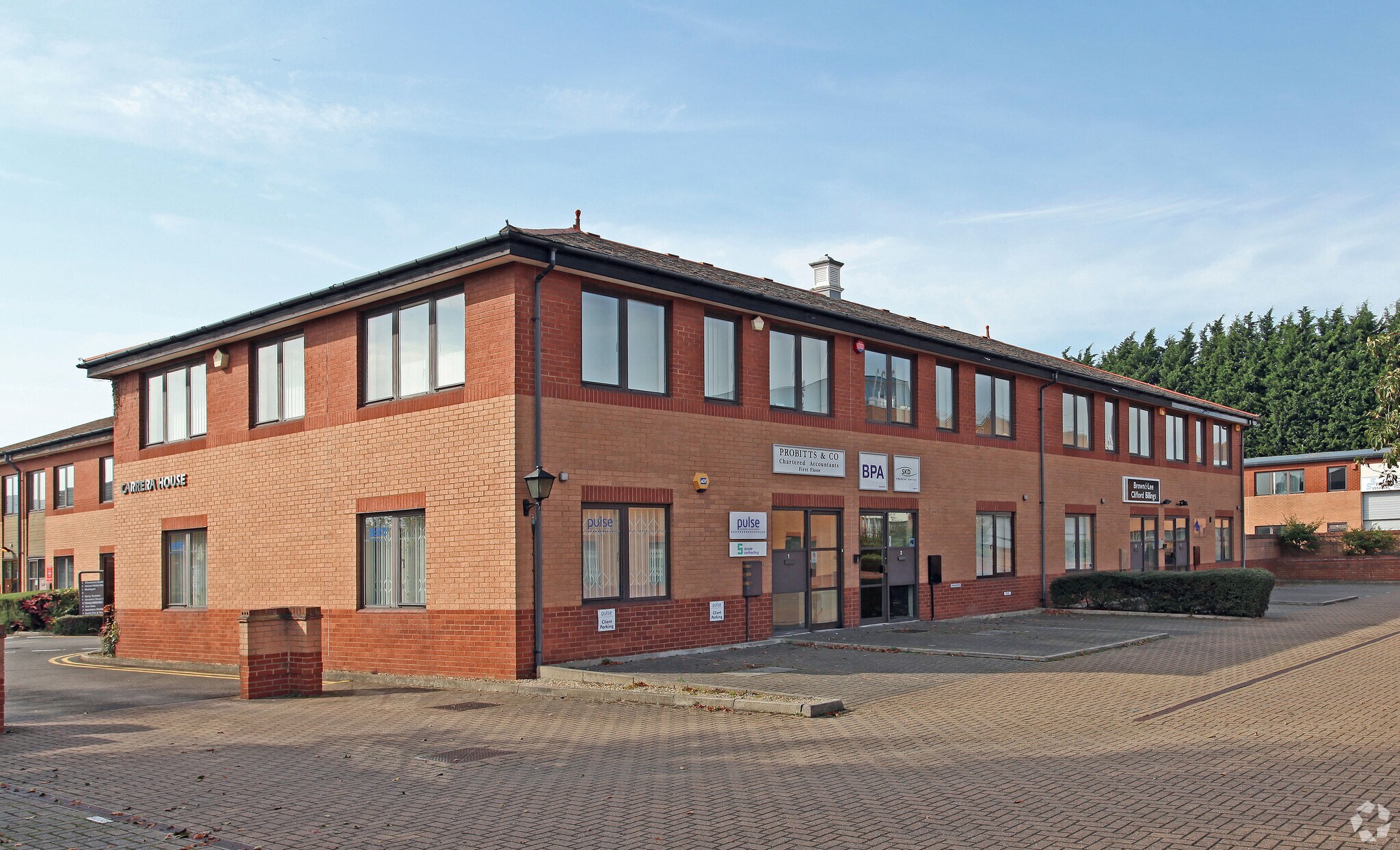 Gatehouse Clos, Aylesbury for sale Primary Photo- Image 1 of 1