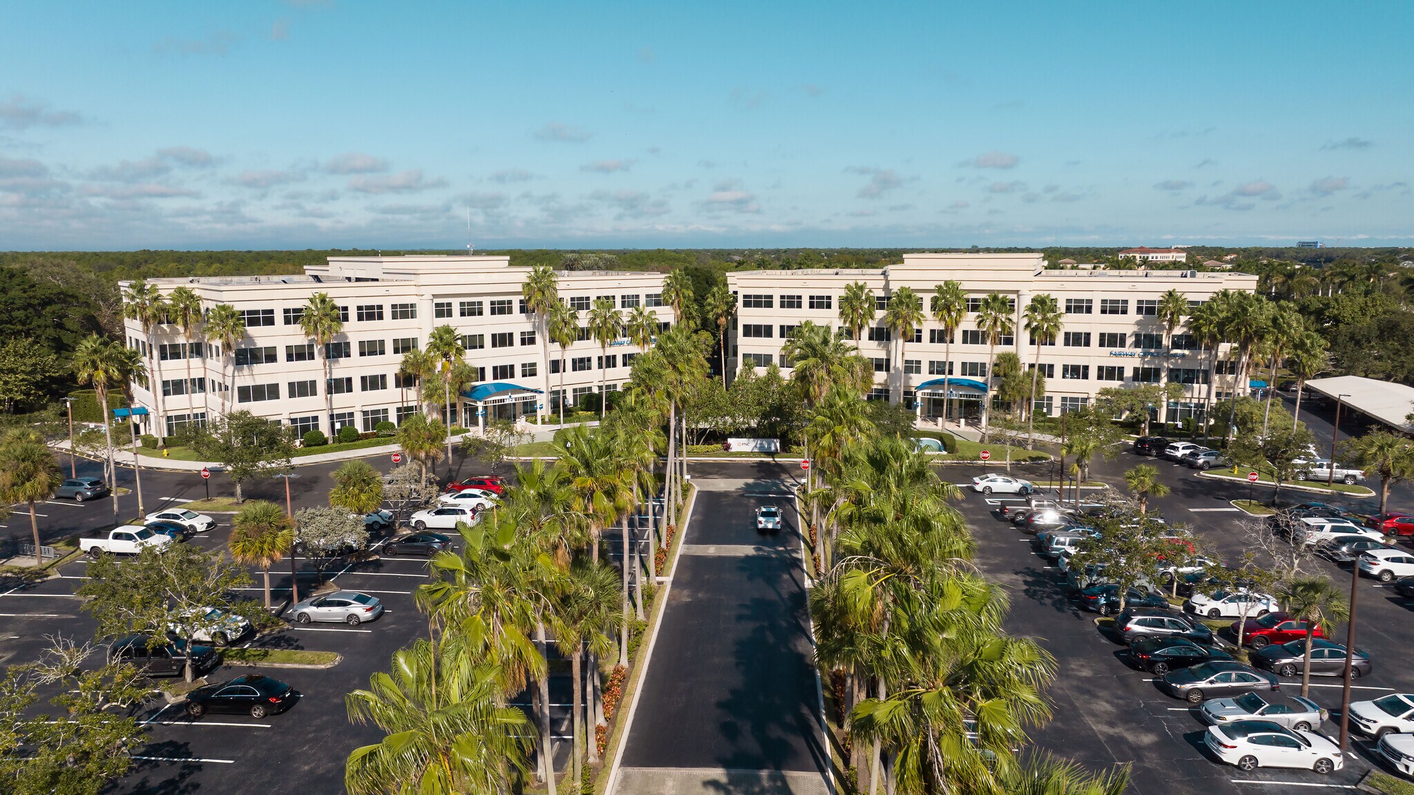 7108-7121 Fairway Dr, Palm Beach Gardens, FL to rent Building Photo- Image 1 of 25