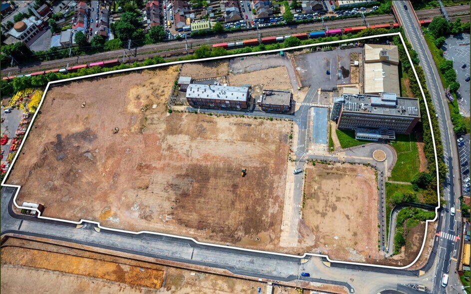 Wexham Rd, Slough for sale - Primary Photo - Image 1 of 1