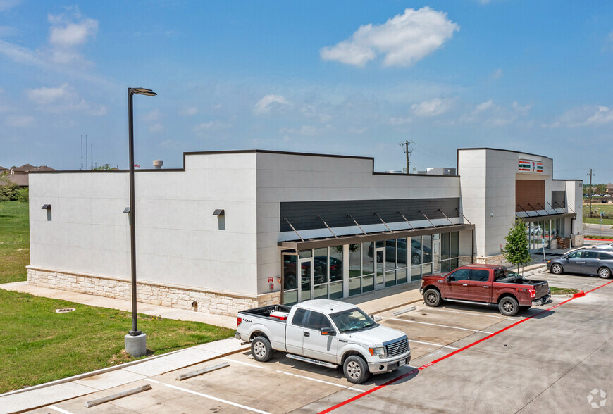 2090 Westinghouse Rd, Georgetown, TX for rent - Primary Photo - Image 1 of 6