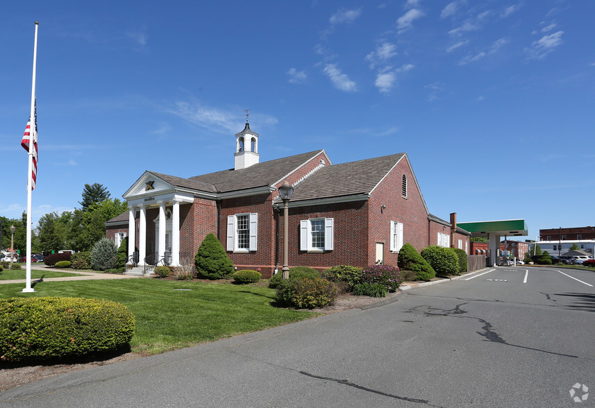 31 Court St, Westfield, MA for sale - Primary Photo - Image 1 of 1