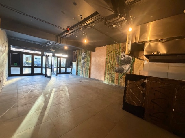 24 Hampden Sq, London to rent Interior Photo- Image 1 of 3