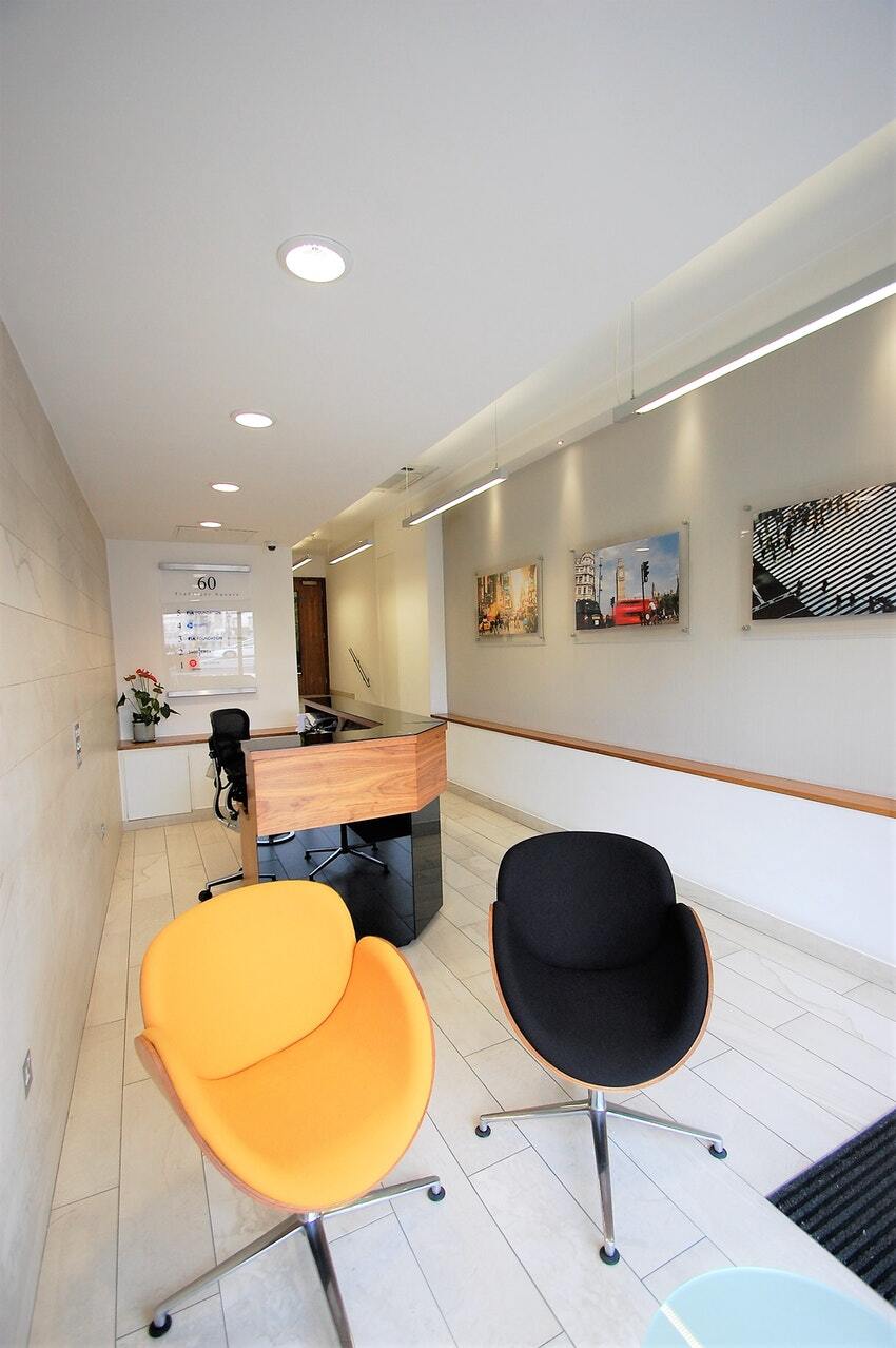 60-61 Trafalgar Sq, London for sale Interior Photo- Image 1 of 1