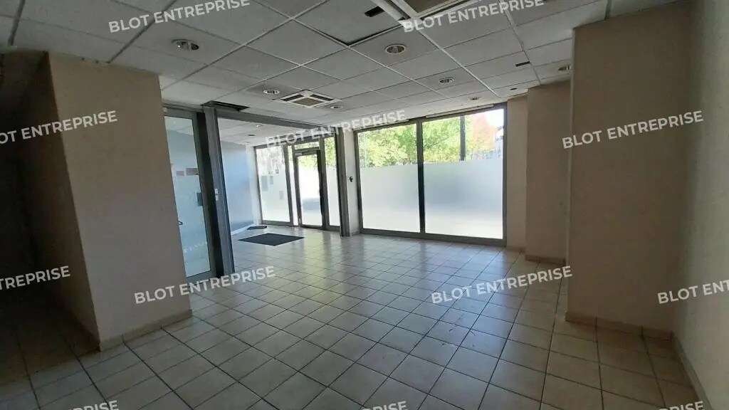 Build-to-Rent in Nantes for sale Building Photo- Image 1 of 12