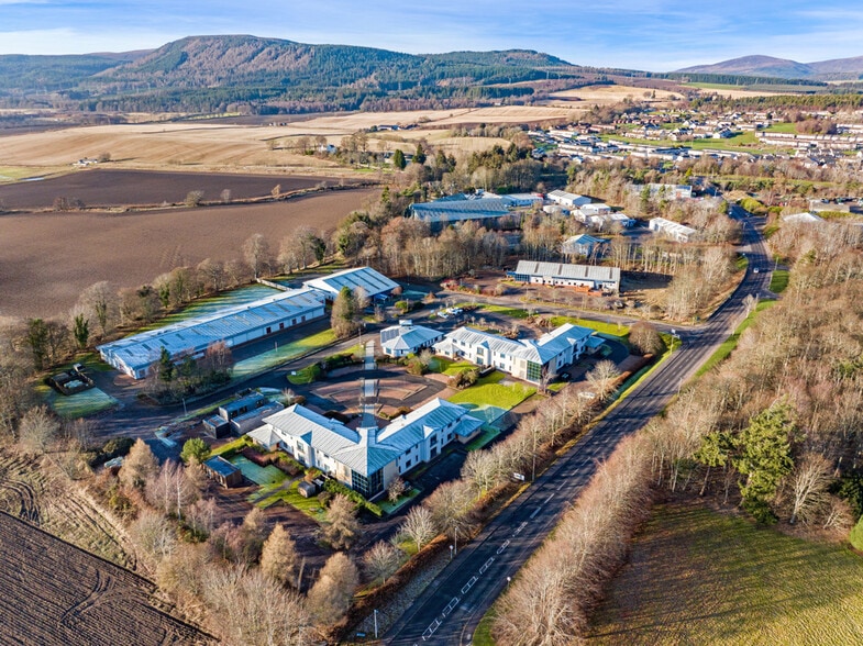 4 Dailnanrocas, Alness to rent - Building Photo - Image 3 of 4