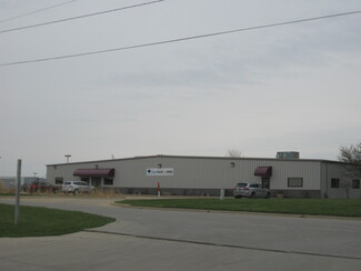 More details for 1501 N 15th Ave E, Newton, IA - Light Industrial for Rent