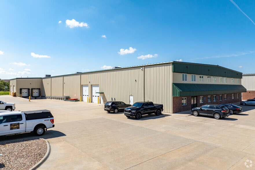 1941 SW 6th St, Lincoln, NE for sale - Building Photo - Image 1 of 26