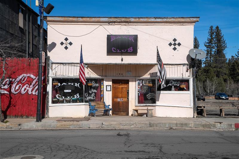 190 Commercial St, Portola, CA for sale - Building Photo - Image 1 of 13