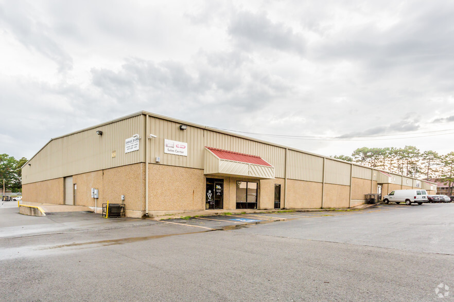 Brandon Square Industrial Park portfolio of 6 properties for sale on LoopNet.co.uk - Primary Photo - Image 1 of 5