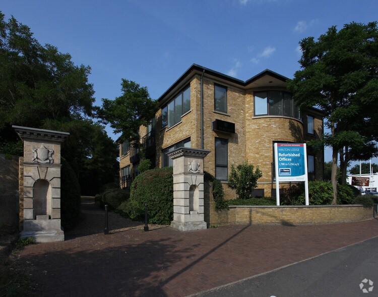 Bridge St, Walton On Thames for sale - Primary Photo - Image 1 of 1