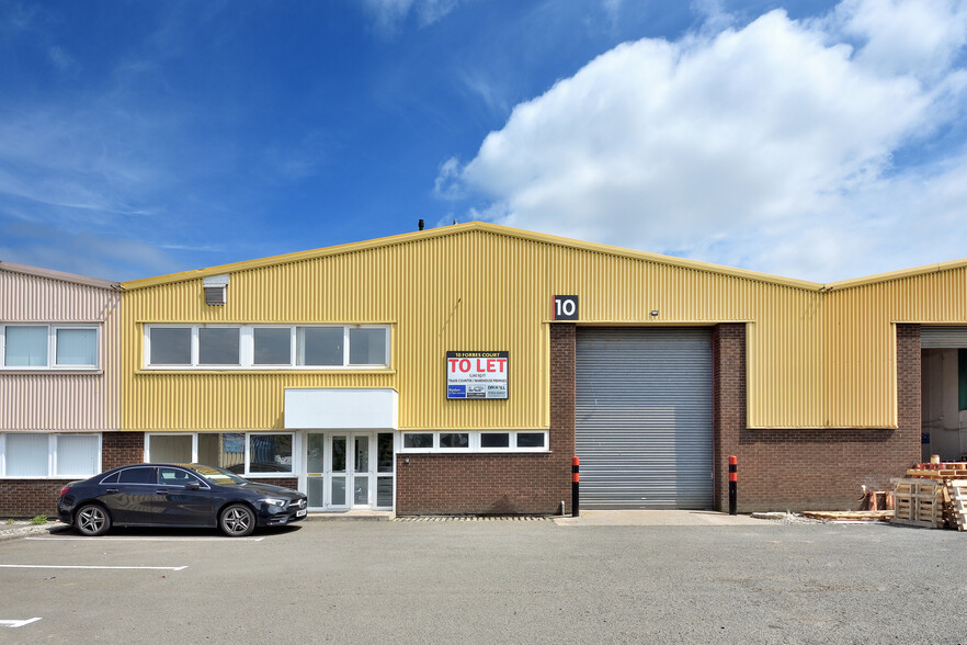 Middlefield Industrial Estate, Falkirk for rent - Building Photo - Image 2 of 2