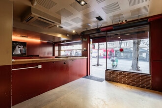 Retail in Barcelona, Barcelona to rent Interior Photo- Image 1 of 29