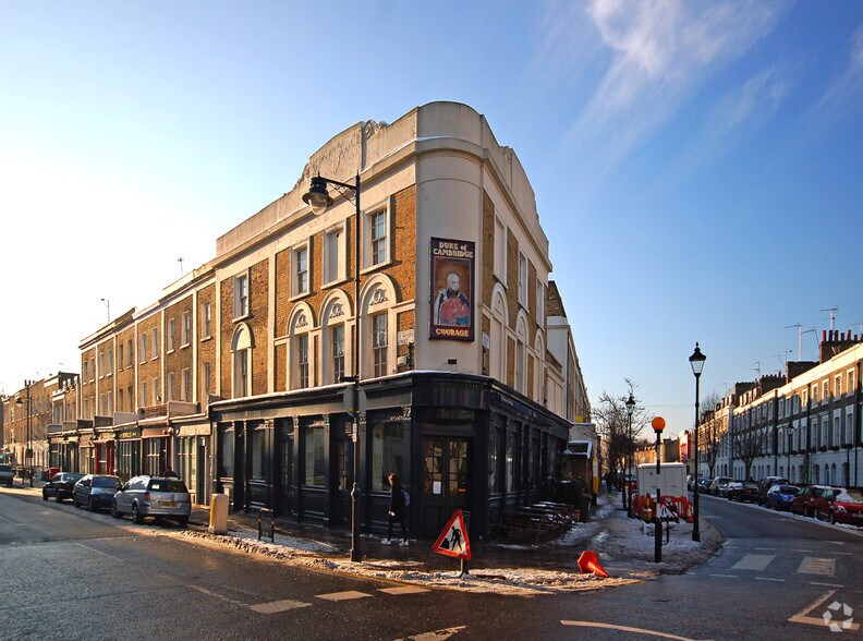 30 St Peters St, London for sale - Primary Photo - Image 1 of 1