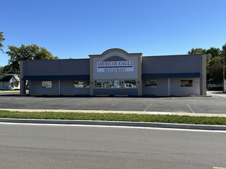 More details for 102 E Park St, Taylorville, IL - Retail for Sale