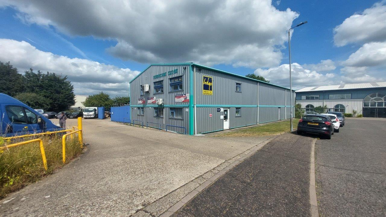 Hurricane Clos, Wickford for sale Building Photo- Image 1 of 1