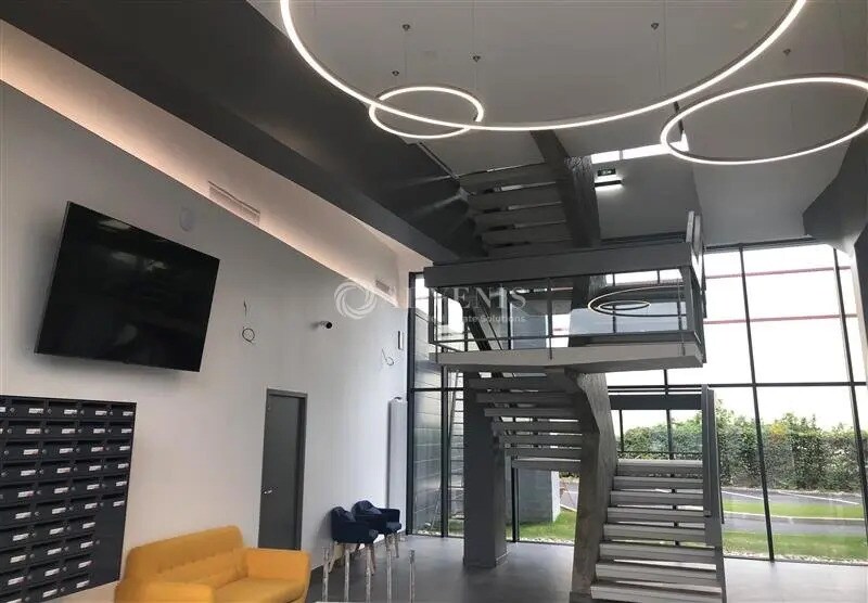 Office in Rosny-sous-Bois to rent Interior Photo- Image 1 of 7