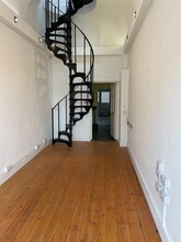 1a High St, Chippenham for rent Interior Photo- Image 2 of 3