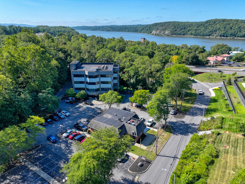 27 Fox St, Poughkeepsie, NY for rent - Aerial - Image 2 of 5