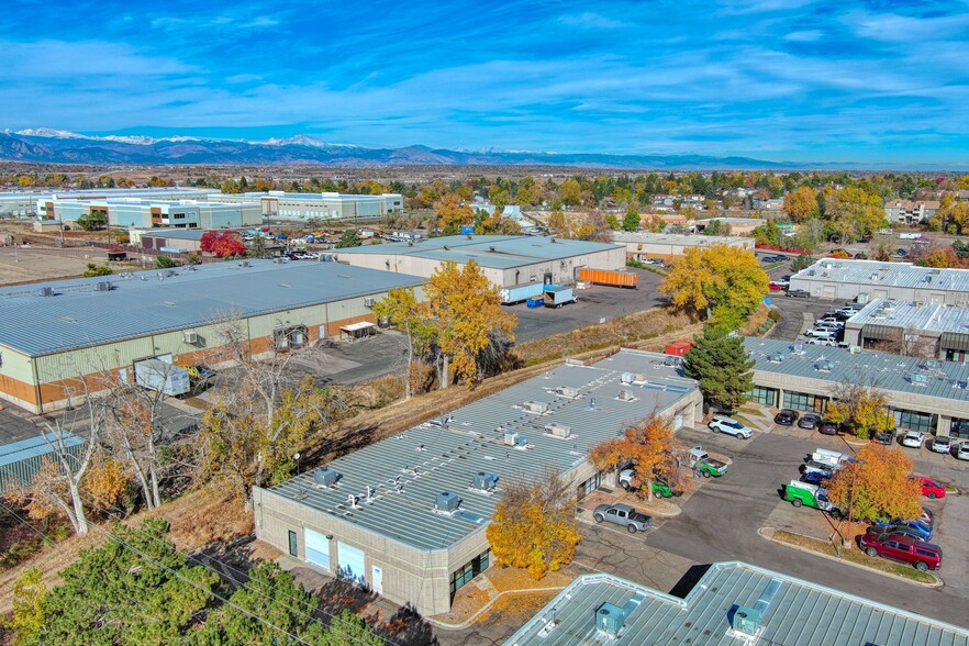 557 Burbank St, Broomfield, CO for rent - Building Photo - Image 2 of 7