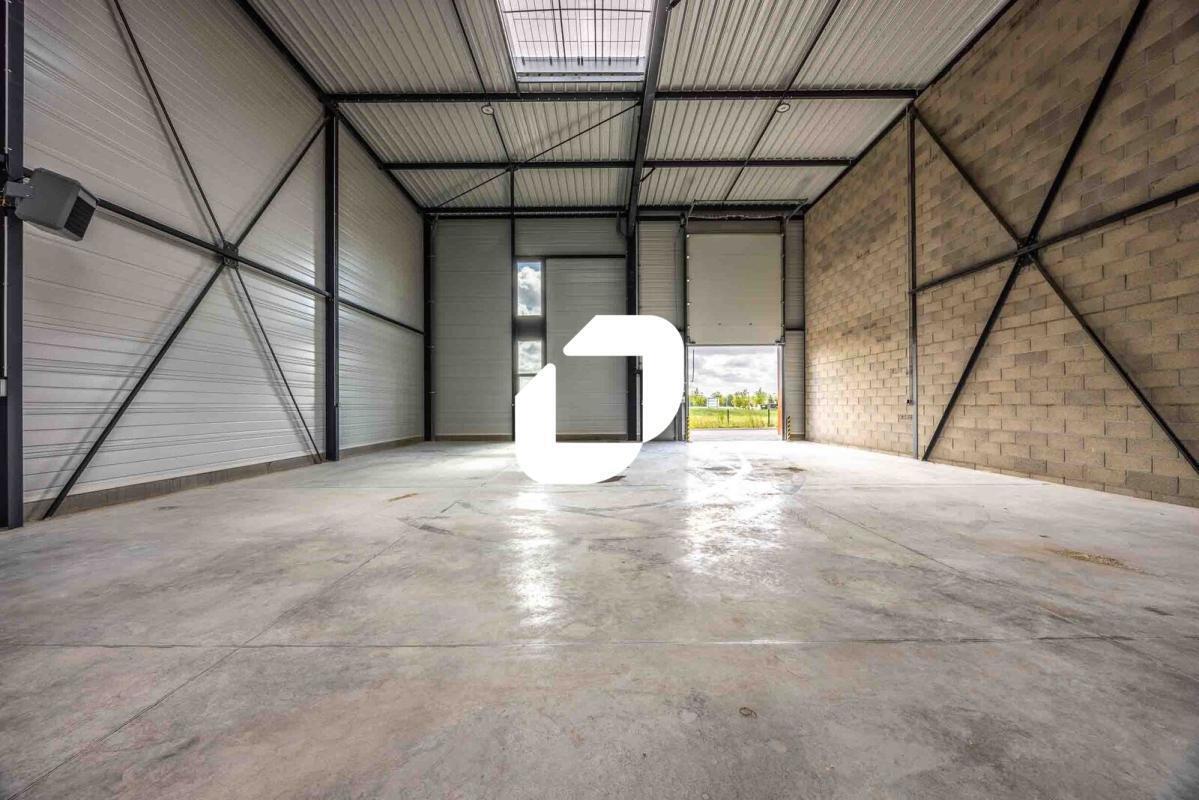 Light Industrial in Bailly-Romainvilliers to rent Interior Photo- Image 1 of 6