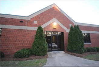 1330 E Arlington Blvd, Greenville, NC for sale Building Photo- Image 1 of 11