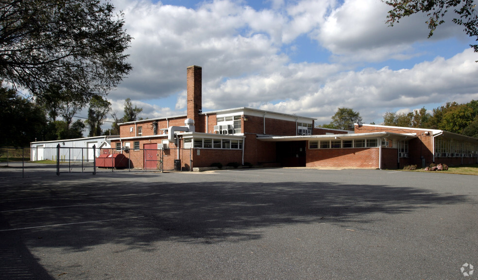 13101 Croom Rd, Upper Marlboro, MD for sale - Primary Photo - Image 1 of 1