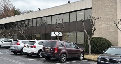 5 Skyline Dr, Hawthorne, NY to rent Building Photo- Image 1 of 5