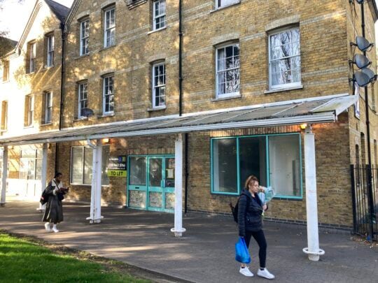 More details for 3 Gainsborough Rd, London - Retail to Rent