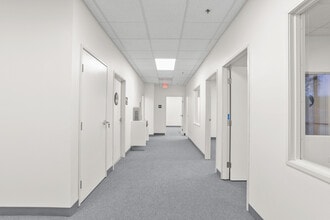 2909-2999 E Pacific Commerce Dr, Compton, CA to rent Building Photo- Image 2 of 6