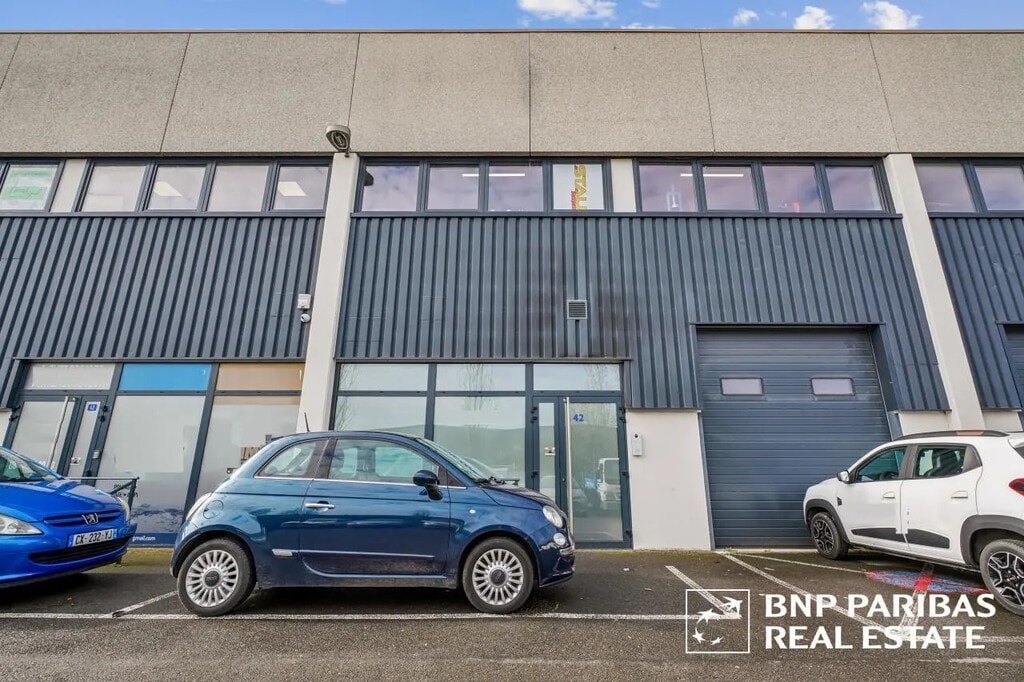 Vente Bureaux 230 m² - Photo 1