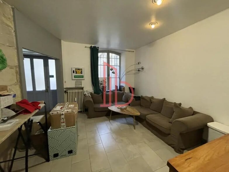 Office in Bordeaux to rent - Interior Photo - Image 3 of 3