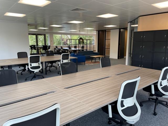 Waltham Rd, Maidenhead to rent Interior Photo- Image 1 of 7